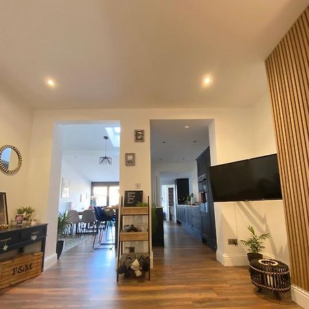 Luxury Spacious Renovated Townhouse Grantham Exterior foto